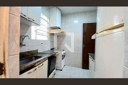 Apartamento à venda com 3 quartos, 60m² em Santa Amélia, Belo Horizonte