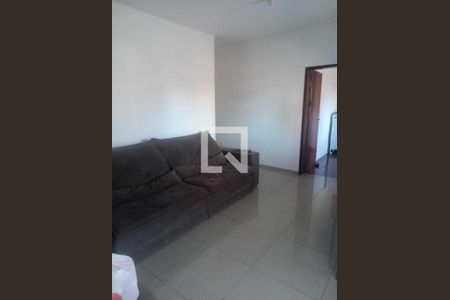 Casa à venda com 235m², 4 quartos e 4 vagas