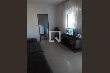 Casa à venda com 235m², 4 quartos e 4 vagas