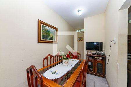 Casa à venda com 600m², 4 quartos e sem vagaCasa 2 Sala 2