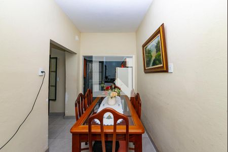 Casa à venda com 600m², 4 quartos e sem vagaCasa 2 Sala 2