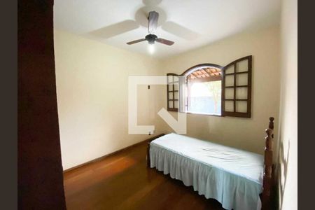 Casa à venda com 4 quartos, 279m² em Inconfidentes, Contagem