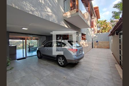 Casa à venda com 450m², 5 quartos e 4 vagas