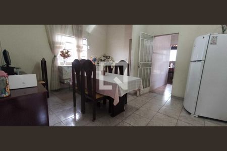 Casa à venda com 3 quartos, 173m² em Glória, Belo Horizonte