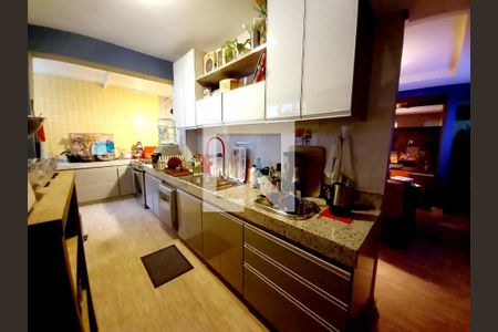 Apartamento à venda com 193m², 3 quartos e 1 vaga