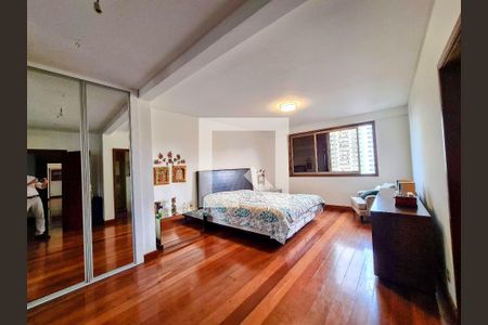 Apartamento à venda com 510m², 4 quartos e 4 vagas