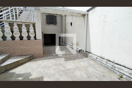 Casa à venda com 235m², 3 quartos e 4 vagas