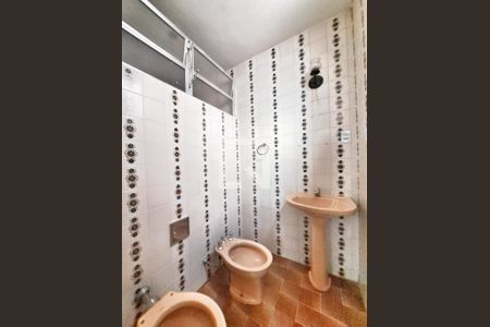 Apartamento à venda com 100m², 3 quartos e 1 vaga Apartamento à venda com 100m², 3 quartos e 1 vagaBanheiro