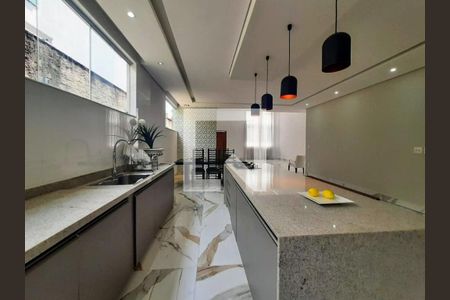 Casa de Condomínio à venda com 3 quartos, 400m² em Estância Silveira, Contagem