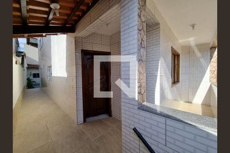 Casa à venda com 180m², 3 quartos e 4 vagas