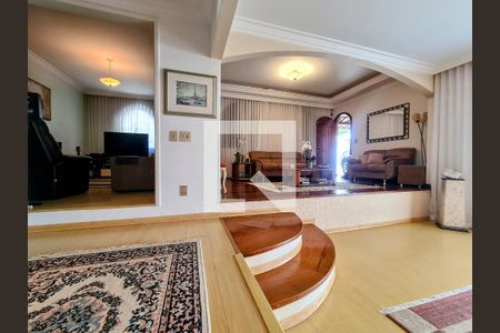 Casa à venda com 4 quartos, 400m² em Belvedere, Belo Horizonte