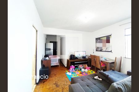 Apartamento à venda com 2 quartos, 49m² em São João Batista, Belo Horizonte