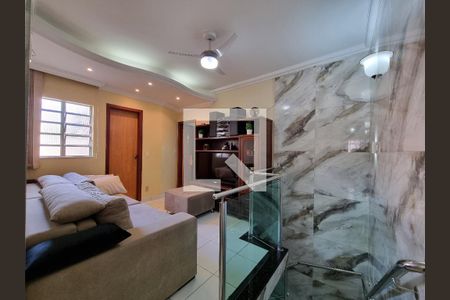 Casa à venda com 3 quartos, 200m² em Paquetá, Belo Horizonte