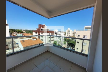 Apartamento à venda com 4 quartos, 108m² em Jaraguá, Belo Horizonte
