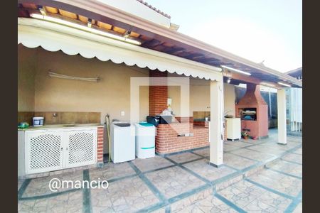 Casa à venda com 340m², 4 quartos e 6 vagas