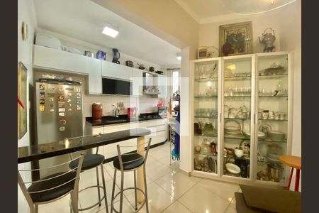 Apartamento à venda com 82m², 2 quartos e 1 vaga