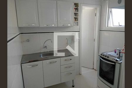 Apartamento à venda com 2 quartos, 60m² em Nova Floresta, Belo Horizonte