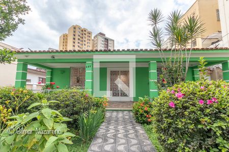 Casa à venda com 353m², 5 quartos e 7 vagas