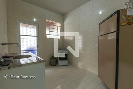 Casa à venda com 353m², 5 quartos e 7 vagas