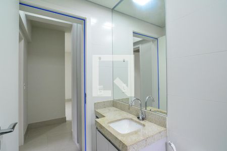 Banheiro de apartamento à venda com 1 quarto, 49m² em Luxemburgo, Belo Horizonte