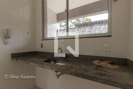 Casa de condomínio à venda com 70m², 2 quartos e 1 vaga