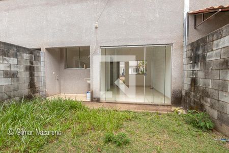Casa de condomínio à venda com 70m², 2 quartos e 1 vaga