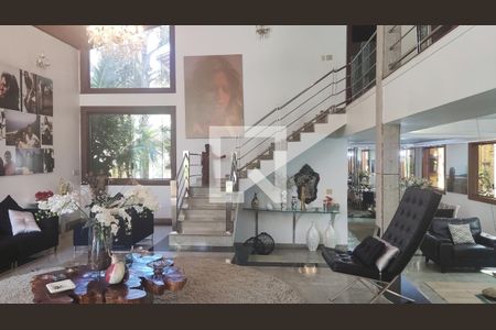 Casa à venda com 5 quartos, 1000m² em Planalto, Belo Horizonte