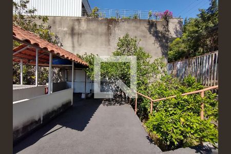 Casa à venda com 200m², 6 quartos e 5 vagas