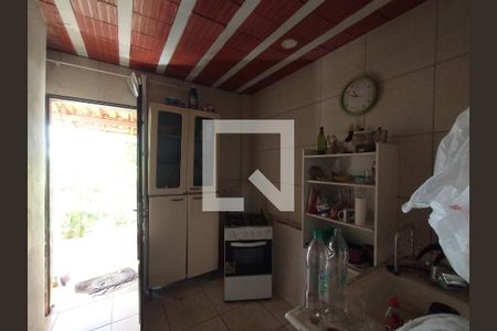 Casa à venda com 6 quartos, 200m² em Riacho das Pedras, Contagem