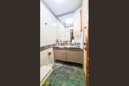 Casa à venda com 324m², 4 quartos e 4 vagas