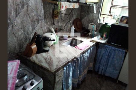 Casa à venda com 271m², 4 quartos e 4 vagas