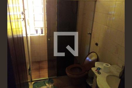 Casa à venda com 271m², 4 quartos e 4 vagas