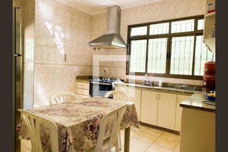 Casa à venda com 5 quartos, 354m² em Serrano, Belo Horizonte