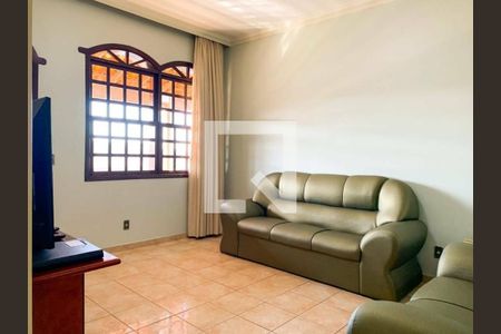 Casa à venda com 5 quartos, 354m² em Serrano, Belo Horizonte