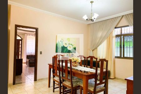 Casa à venda com 5 quartos, 354m² em Serrano, Belo Horizonte