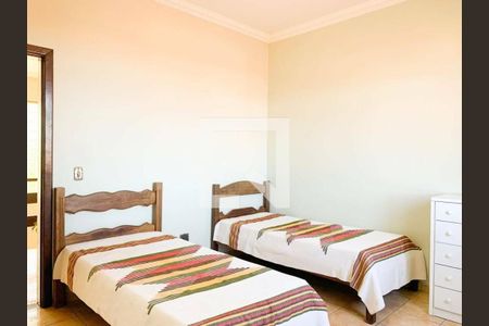 Casa à venda com 5 quartos, 354m² em Serrano, Belo Horizonte