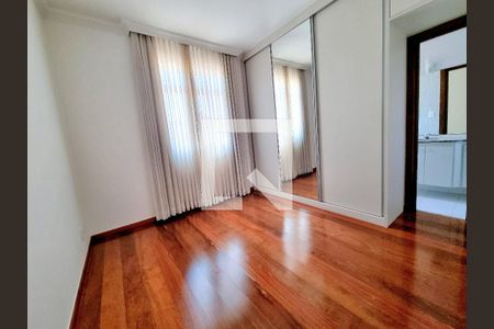 Apartamento para alugar com 3 quartos, 109m² em União, Belo Horizonte
