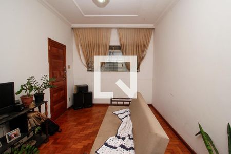 Sala de apartamento para alugar com 3 quartos, 95m² em Santa Efigênia, Belo Horizonte