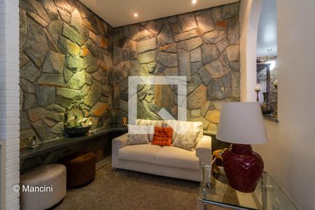 Casa à venda com 4 quartos, 360m² em Belvedere, Belo Horizonte