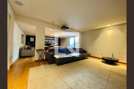 Casa de Condomínio à venda com 4 quartos, 650m² em Vila Alpina, Nova Lima