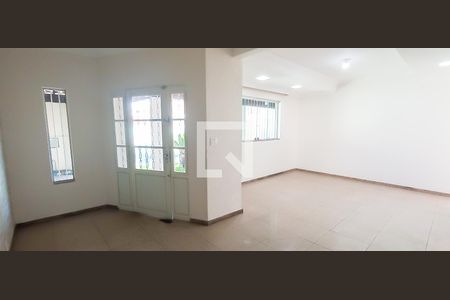 Casa à venda com 3 quartos, 400m² em Jardim Riacho das Pedras, Contagem