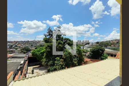 Casa à venda com 4 quartos, 200m² em São Geraldo, Belo Horizonte
