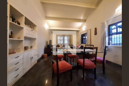 Casa à venda com 4 quartos, 240m² em Jardim Riacho das Pedras, Contagem