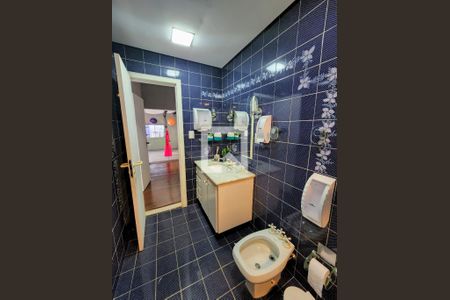 Casa à venda com 300m², 4 quartos e 3 vagas