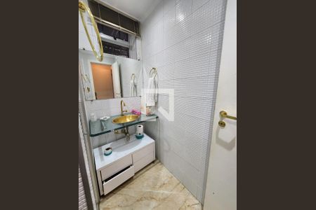 Casa à venda com 300m², 4 quartos e 3 vagas