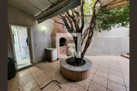 Casa à venda com 300m², 4 quartos e 3 vagas