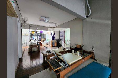 Casa à venda com 300m², 4 quartos e 3 vagas