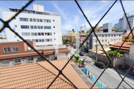 Vista Quarto de apartamento à venda com 3 quartos, 170m² em Palmares, Belo Horizonte