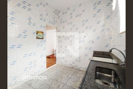 Casa à venda com 255m², 4 quartos e 2 vagas