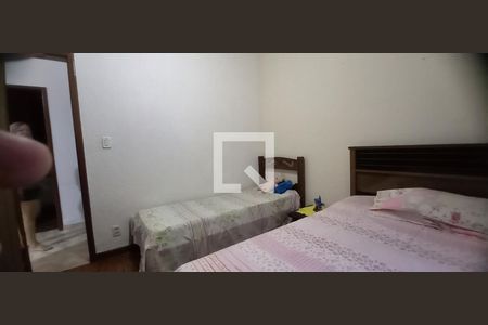 Casa à venda com 580m², 5 quartos e sem vaga